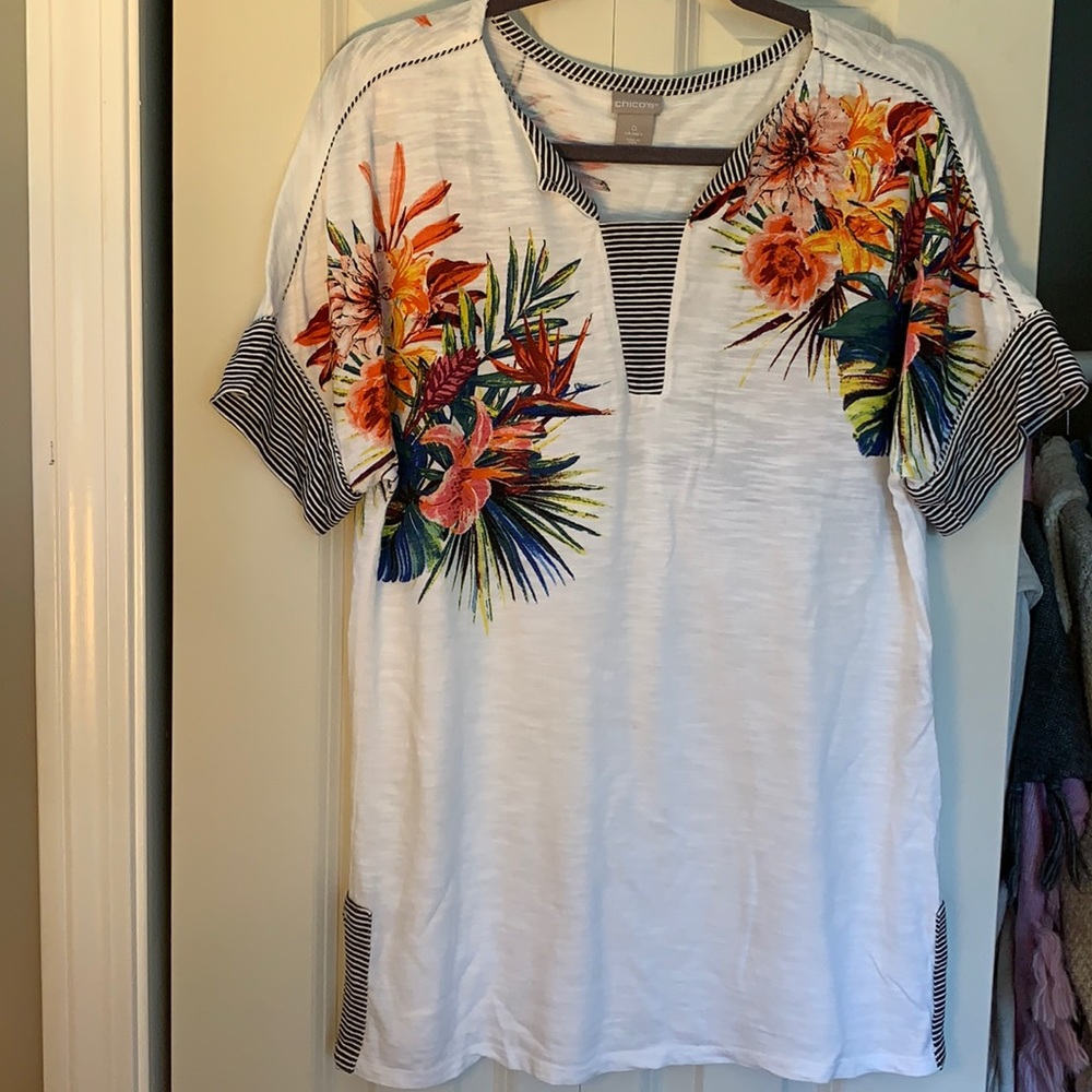 CHICO’S Short-sleeve Floral T-Shirt, Size 0/Small